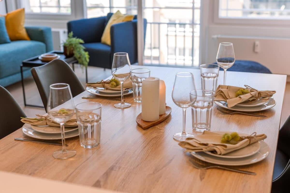 Huswell - Lovely Apartment With Lateral Sea View And Parking Oostende Buitenkant foto